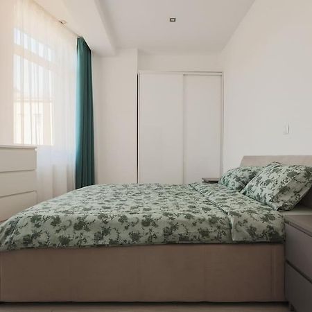 Ambassador Apartment Μπάια Μάρε Εξωτερικό φωτογραφία