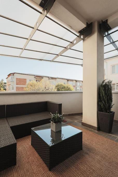 Ambassador Apartment Μπάια Μάρε Εξωτερικό φωτογραφία