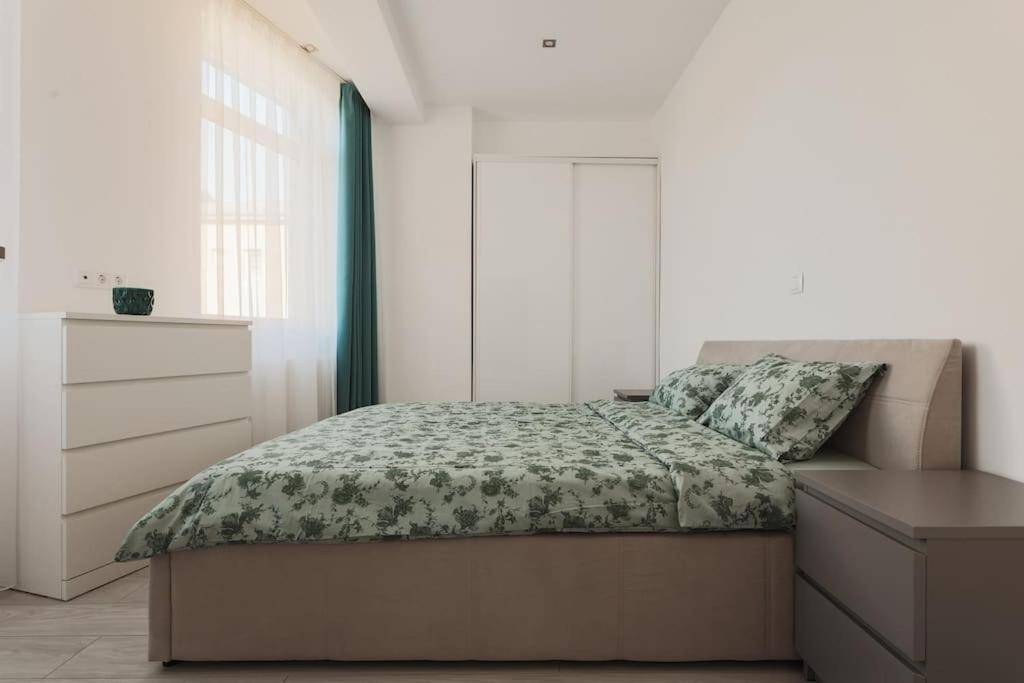 Ambassador Apartment Μπάια Μάρε Εξωτερικό φωτογραφία