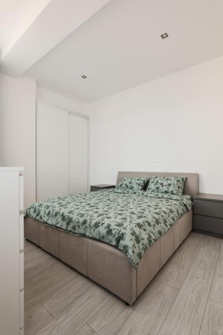 Ambassador Apartment Μπάια Μάρε Εξωτερικό φωτογραφία